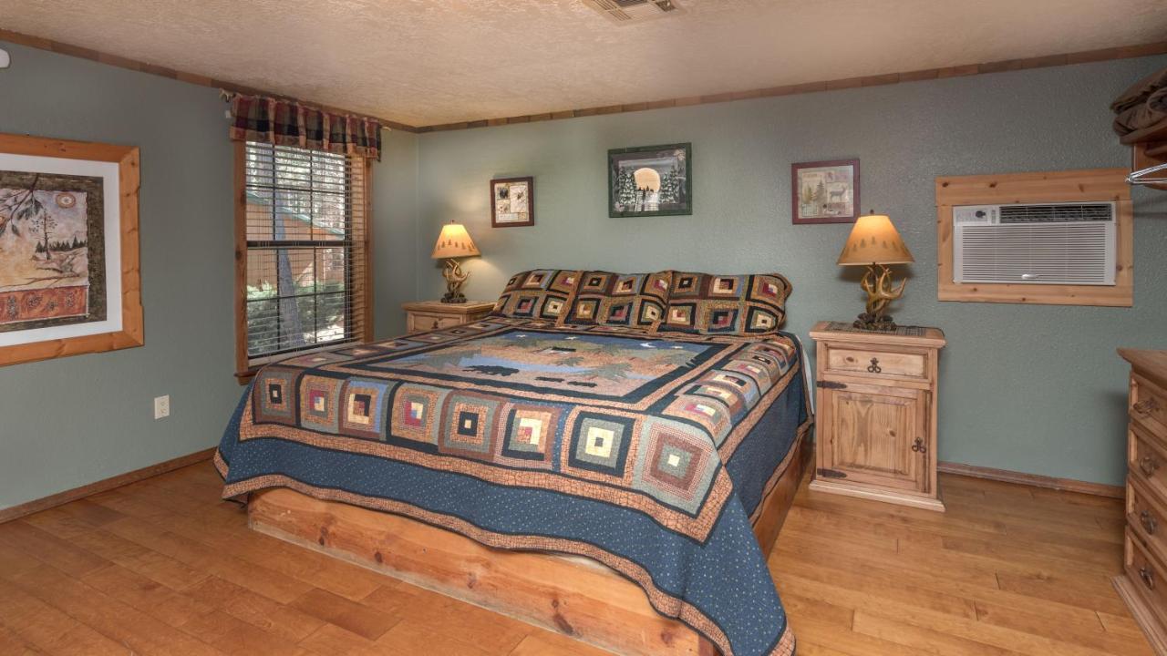 Whispering Pine Cabins 루이도소 외부 사진