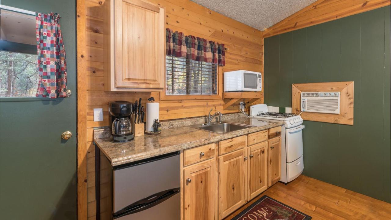 Whispering Pine Cabins 루이도소 외부 사진