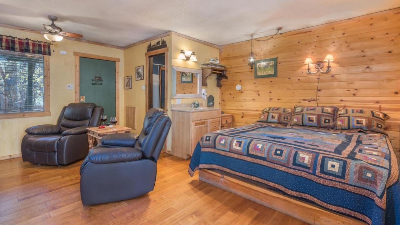 Whispering Pine Cabins 루이도소 외부 사진