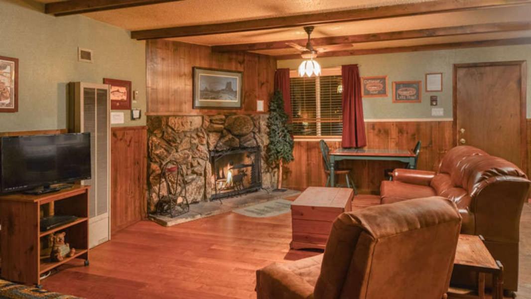 Whispering Pine Cabins 루이도소 외부 사진