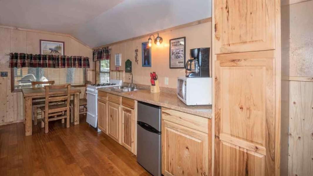 Whispering Pine Cabins 루이도소 외부 사진